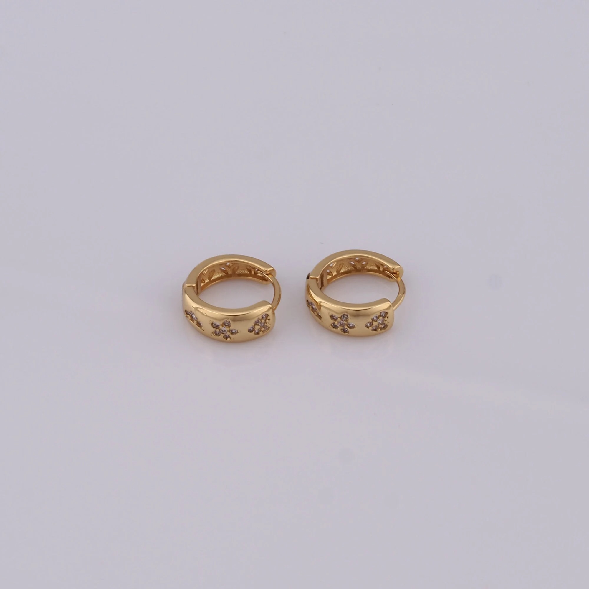 Before: typical low-quality iPhone product photo